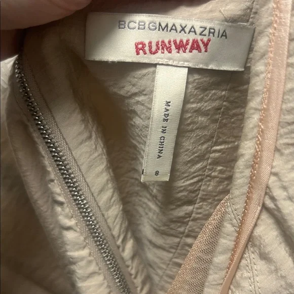 BCBGMaxAzria Beige Runway dress rare and iconic - Picture 4 of 8